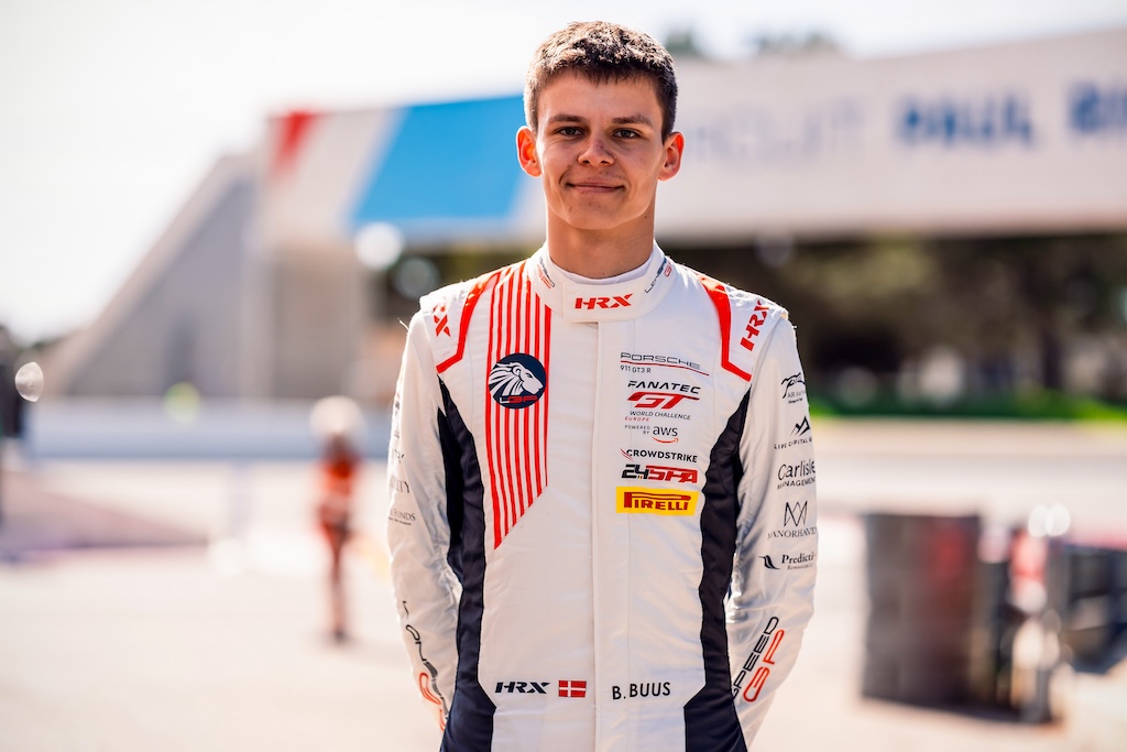 Bastian Buus i hård kamp på Paul Ricard
(Foto: Lionspeed GP)